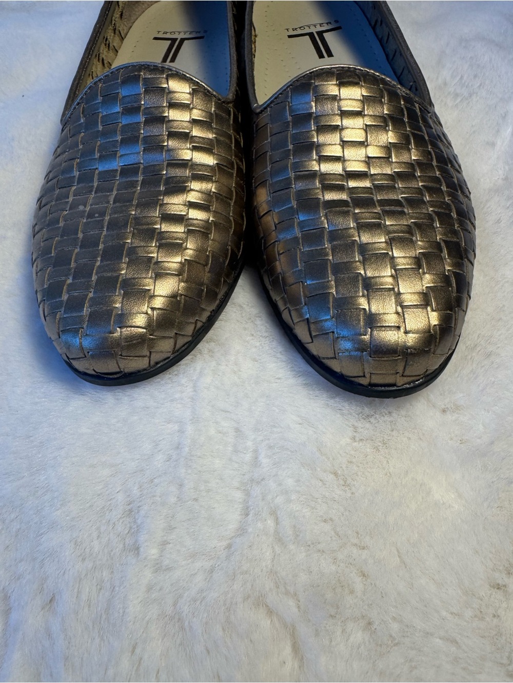 Trotters Metallic Woven Ballet Flats - Bronze Size 9 - Picture 5 of 9
